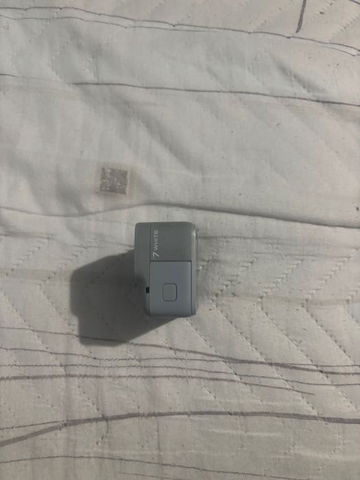 Продавам:GOPRO 7 WHITE