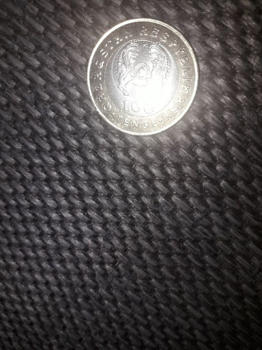 Продам монету 100тенге