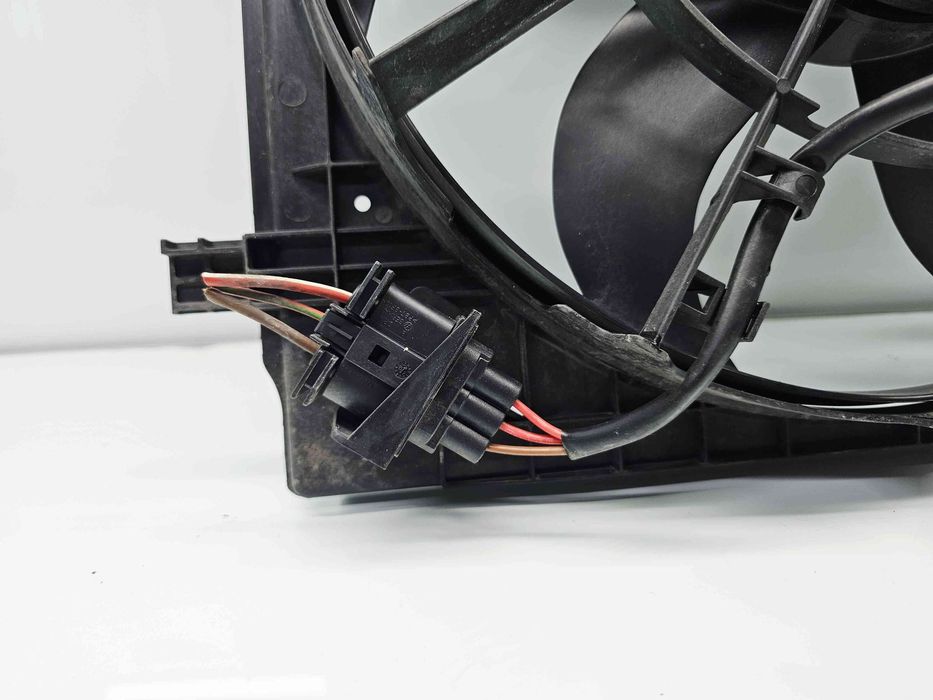 Electroventilator  Volkswagen Polo (6R) [Fabr 2009-2016] 6R0121207 1.6