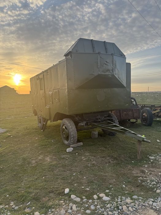 Продаётся военные усиленные вагоны КУНГ