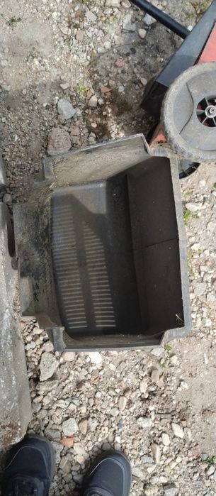 Ел.косачка VALEX Boston  1000W, но е без "ЕЛЕКТРОМОТОР"