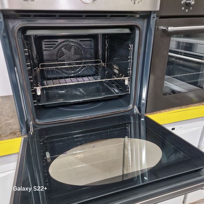 Фурна за вграждане тип ретро SMEG