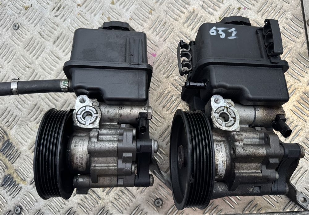 Хидравлична помпа за Mercedes OM651