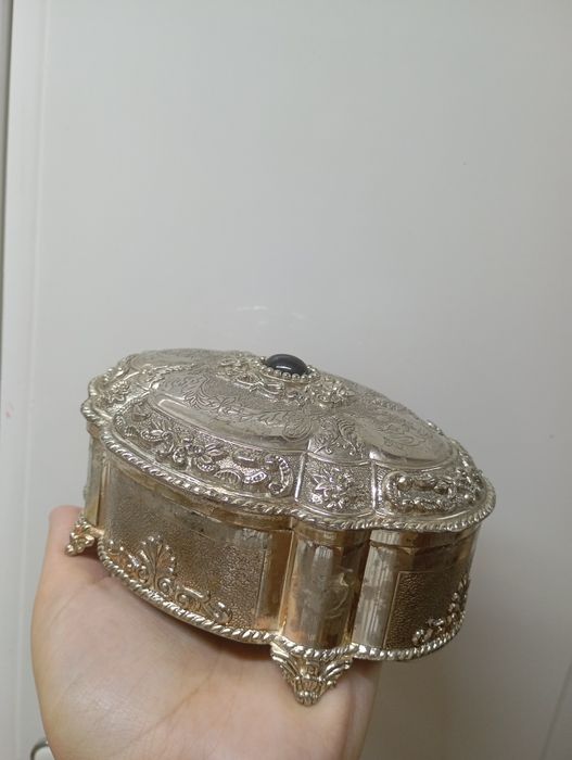 Продам Винтажную посуду.
