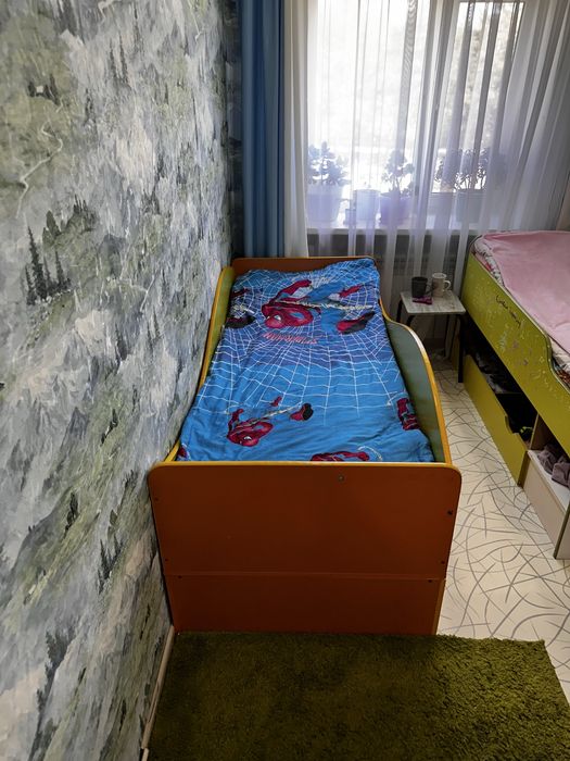 Продам кровать за 15 000 с матрасом