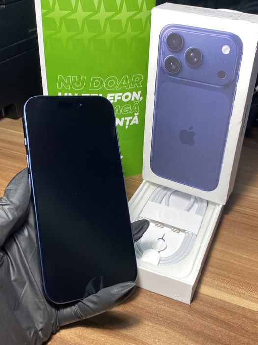 iPhone 17 Pro • 512 GB • Deep Blue