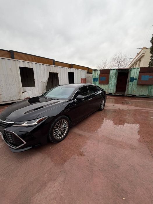 Toyota Avalon 2019