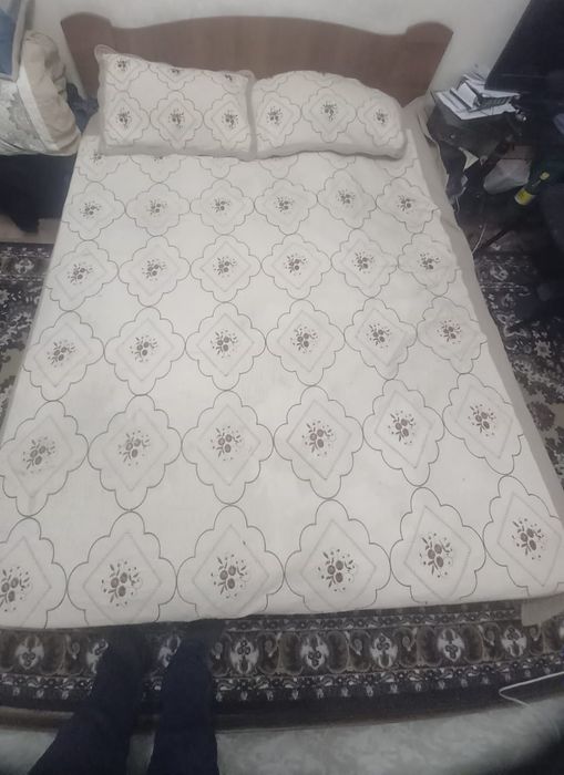 Продам кровать 200*160