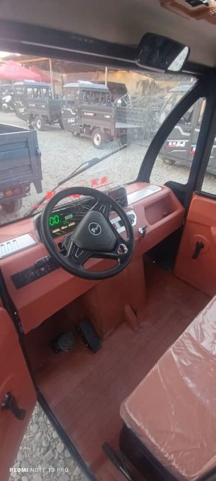 Самосвал электрический