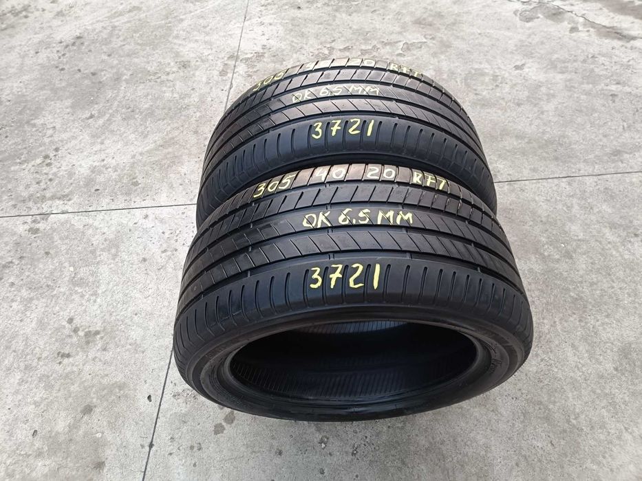 Doaua anvelope de vara 305 40 20 bridgestone alenza 001 run flat