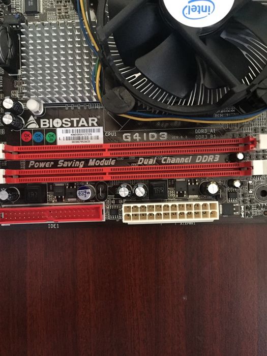 Материнская плата