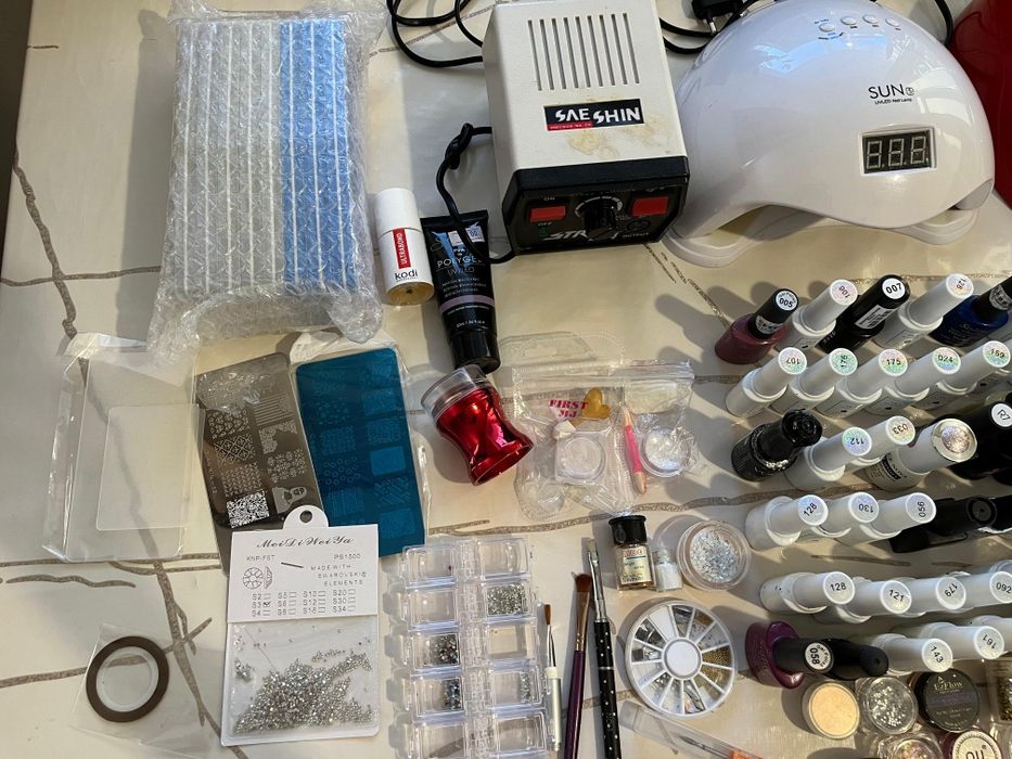 Маникюрный набор 55000