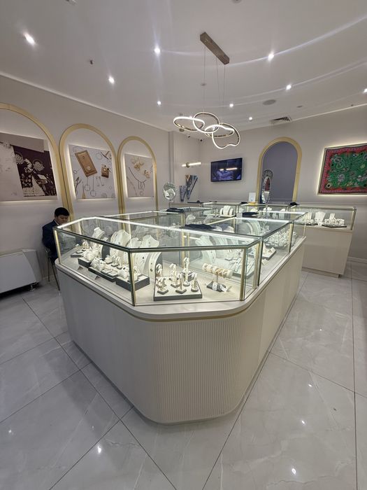 Торговое обрудоыание для ювелирных украшений