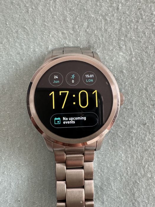 Ceas Fossil aproape nou ( PRET NEGOCIABIL )