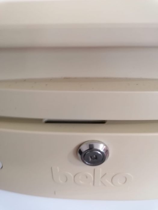 Lada frigorifica beko cea mai mare dimensiune