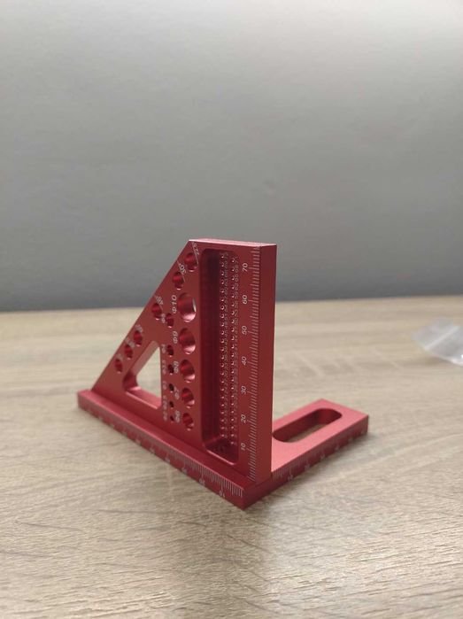 3D Алуминиев ъгъл, триъгълник за дървообработване