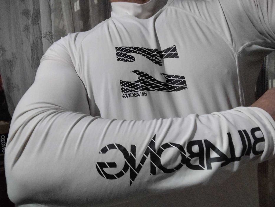 Уникален Сърф комплект Billabong - шорти/бански, плажна блуза, раница, джапанки, суитчър