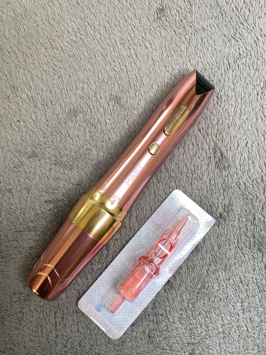 Aparat micropigmentare hibrid mast P 60