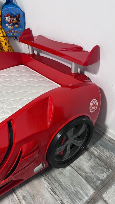 Количка легло , със светящи фарове