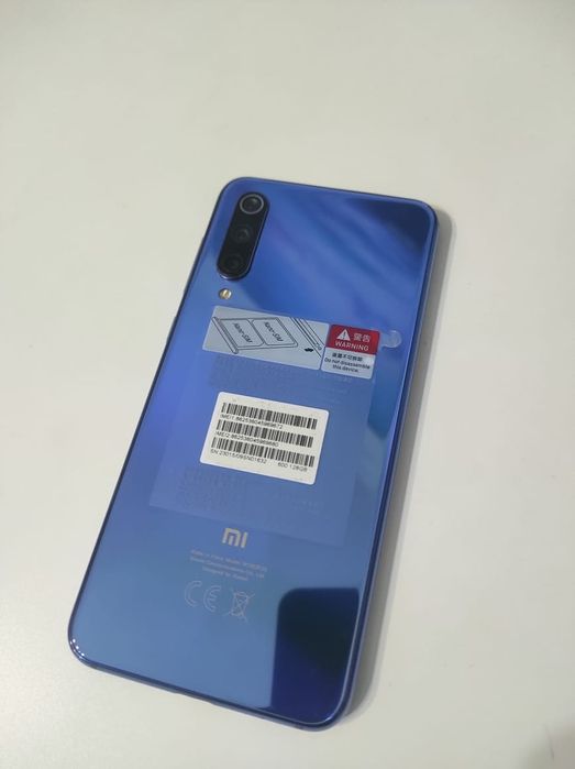 Ми 9 сё отличное состояние