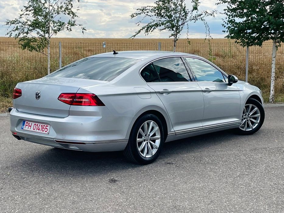 Volkswagen Passat B8 2017 Highline 2.0 TDI 190 cp DSG / 154.000 km /