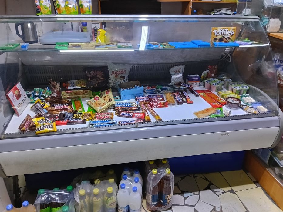 Холодильник вертикалный