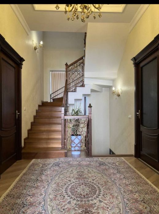 2-х уровневый дом в новой махалле