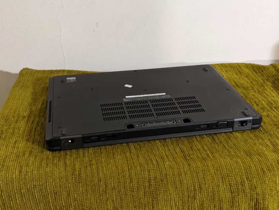 Laptop Dell Latitude E5450, i5-5200U, ram 8 GB, ssd 128 GB,display 14
