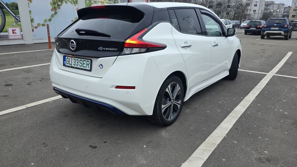 Vând Nissan Leaf  2019