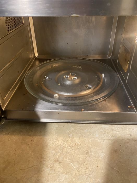 Микровълнова  фурна с грил LG-30 литра