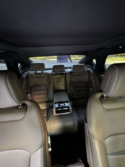 Byd Han 3.9s 605km