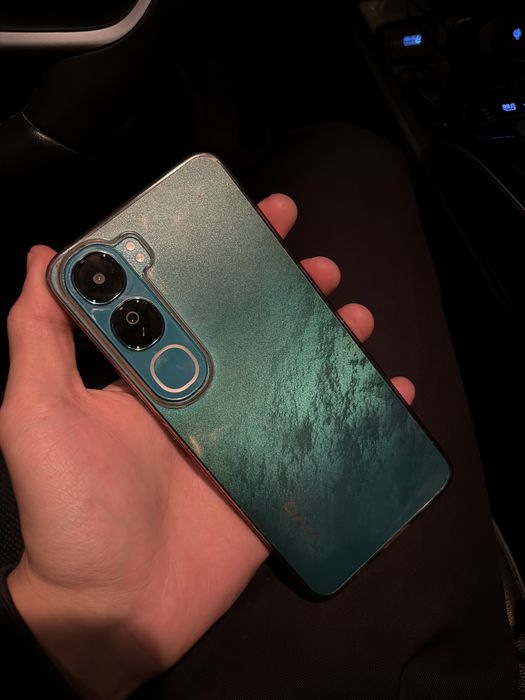 Vivo v40 lite Новый