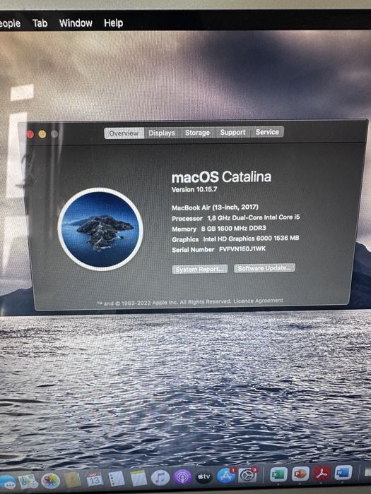 Vand sau schimb! Macbook air 2017 8gb