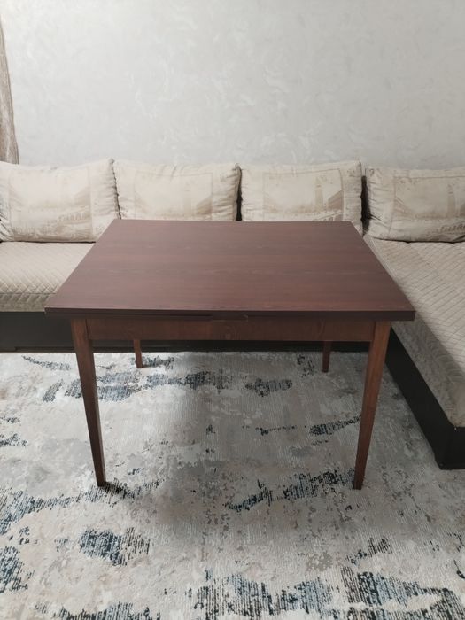 Стол обеденный 100*80