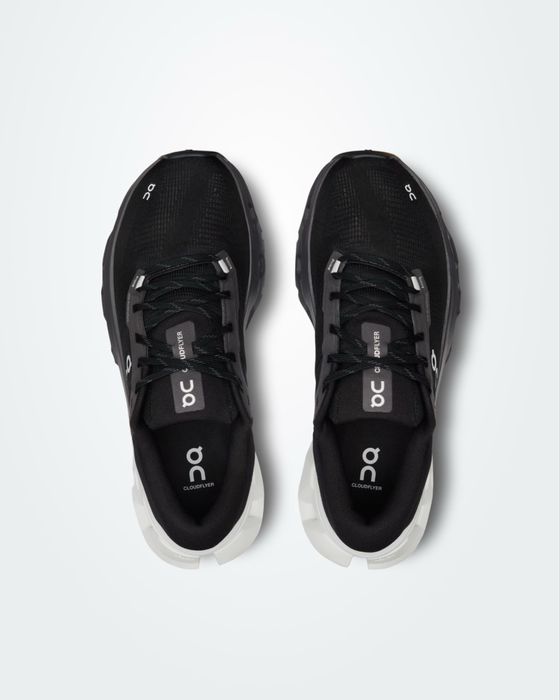 Кроссовки On Running