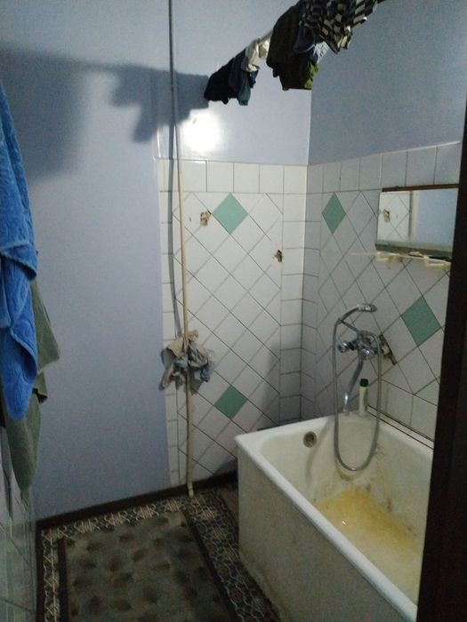 Срочно продается квартира 2/2/4. Чиланзар-18.