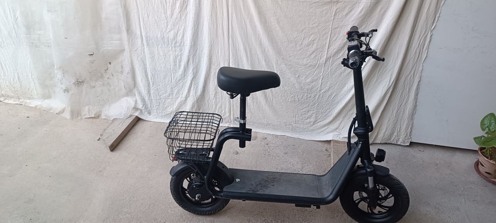 Электро самокат сотилади