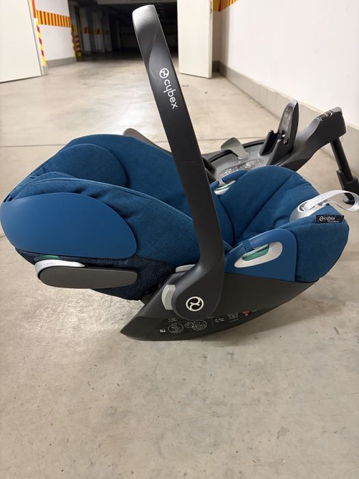 Стол за кола Cybex Cloud Z2 i-Size Plus + база Cybex Base Z2