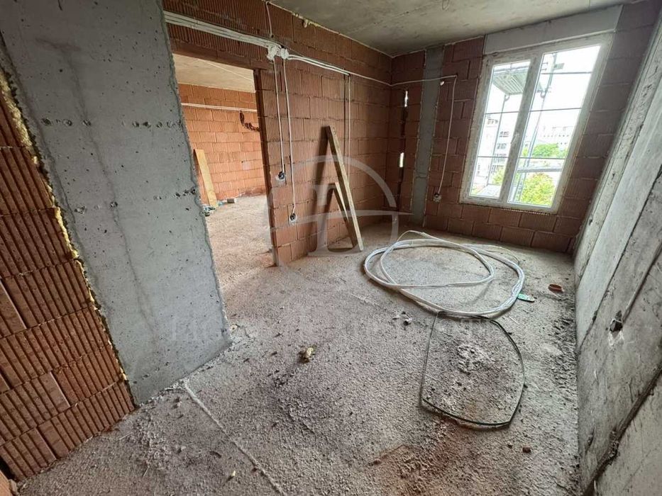 Продава се Двустаен апартамент в Пловдив, Кючук Париж - 61 кв.м за 1205 €/кв.м - Снимка #3