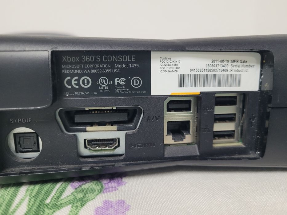 Xbox 360 S Console  funcțional asigur  probă