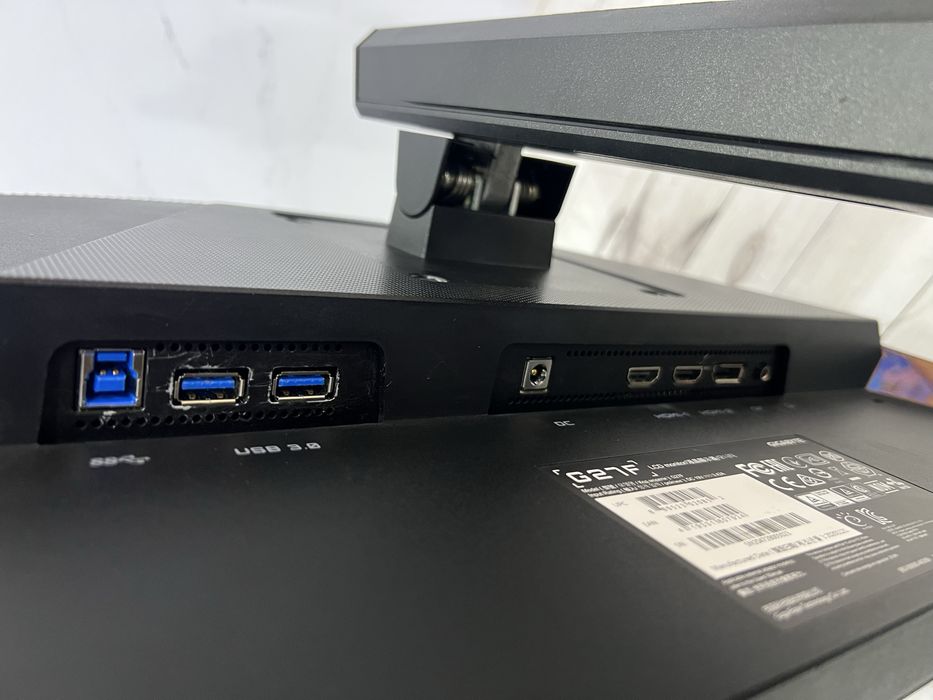 Монитр Gigabyte 27/144