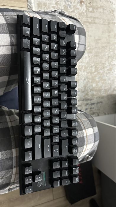 Клавиатура hyperx