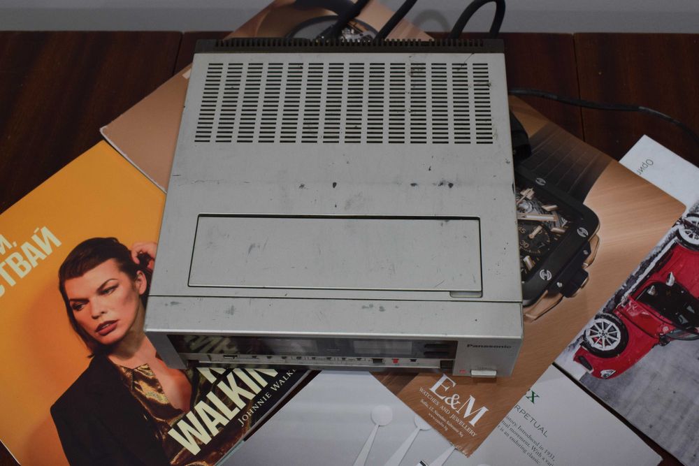 Panasonic Nv-v10-e видео тунер и таймер