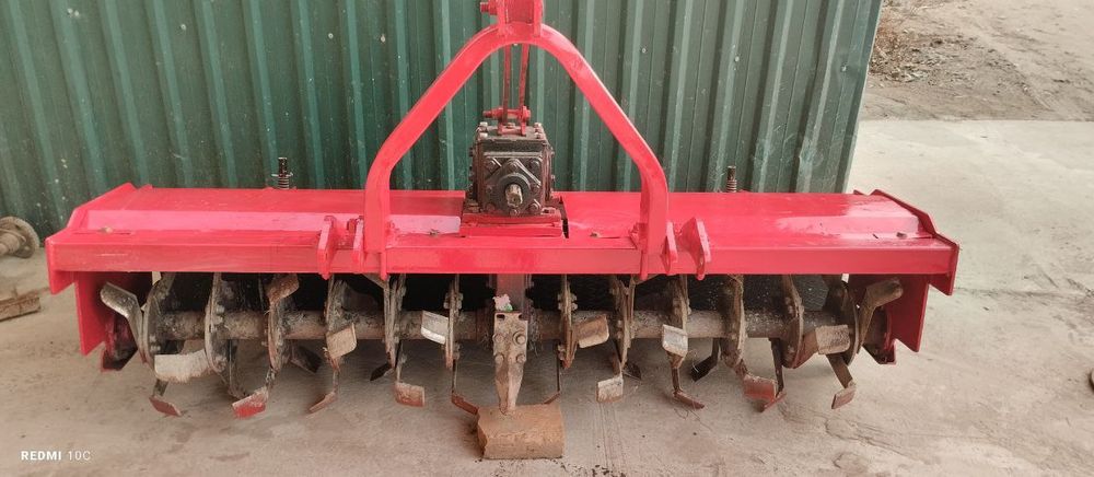 Фреза для почева селхоз техника тракторов