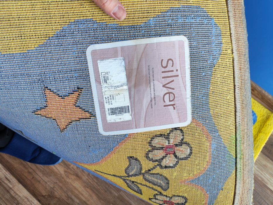 Детски килим с мотив Мечо пух