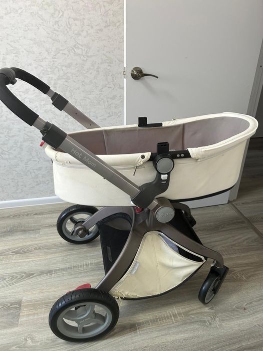 Продам коляску есть кроспус сидячий