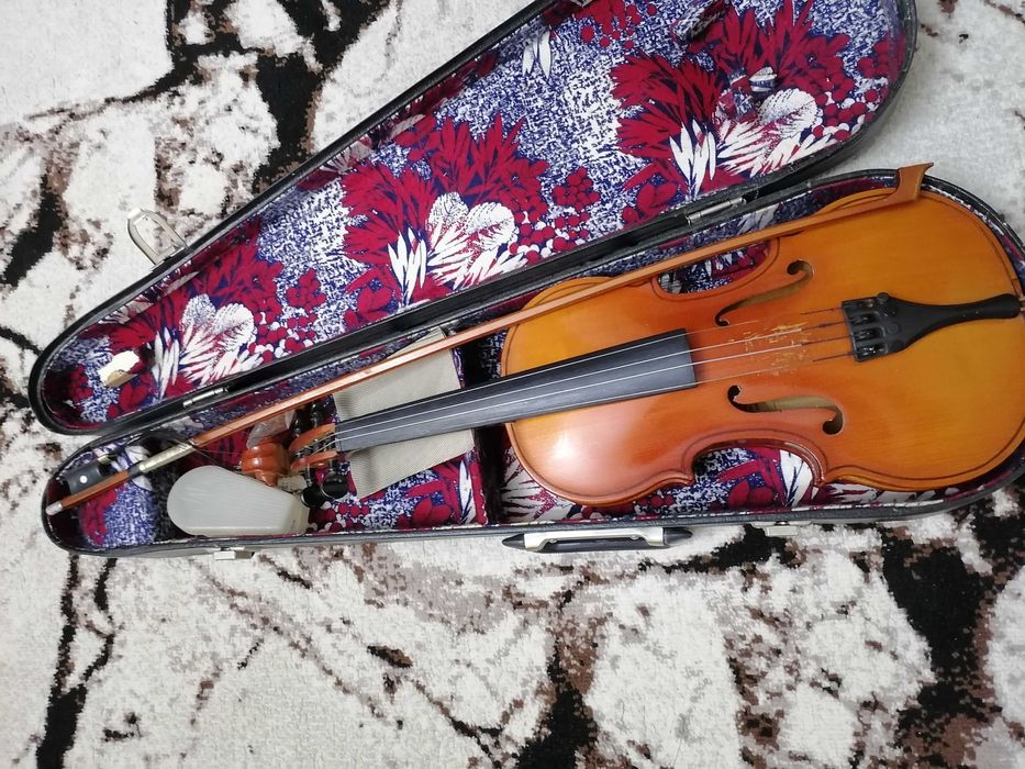 Продам скрипку московскую