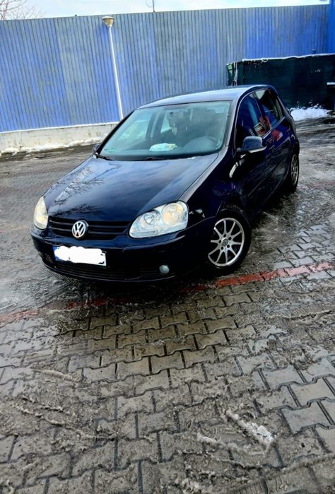 Golf 5 1.6 benzina