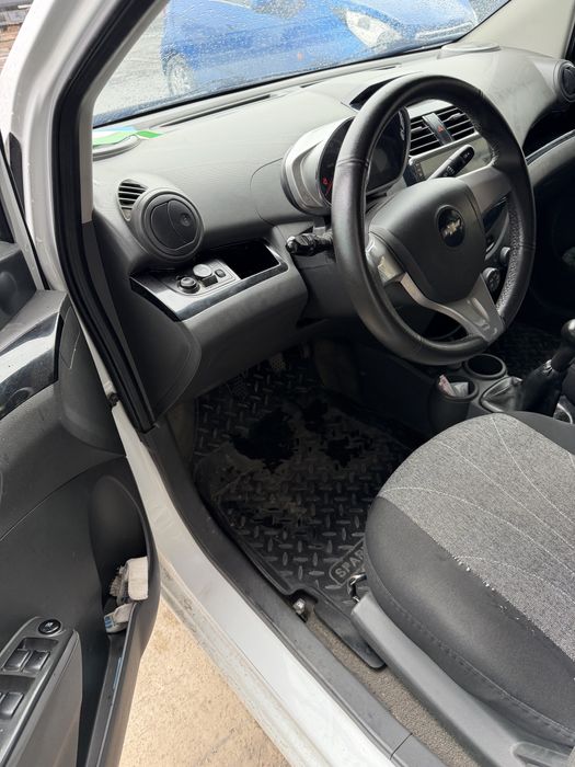 Спарк 2020й 2-позиция 84000 пробег