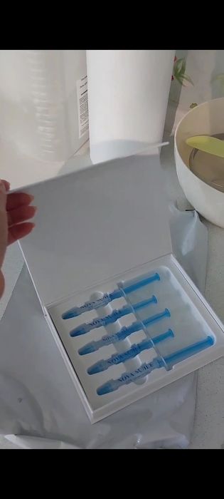 Продам аппарат для отбеливания зубов!